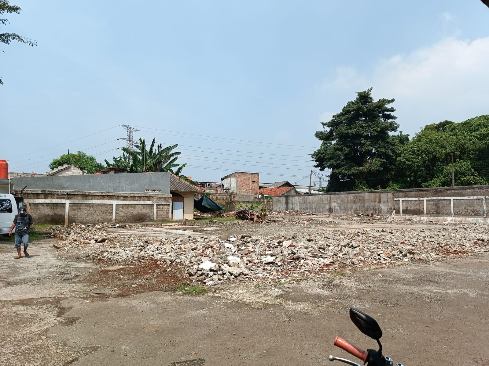 WhatsApp Image 2025-10-08 at 10.41.50 (1)