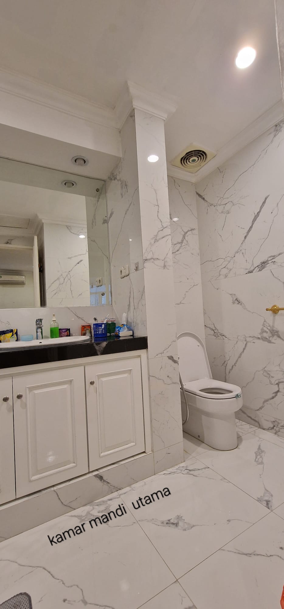 WhatsApp Image 2025-11-19 at 10.35.06 (2)